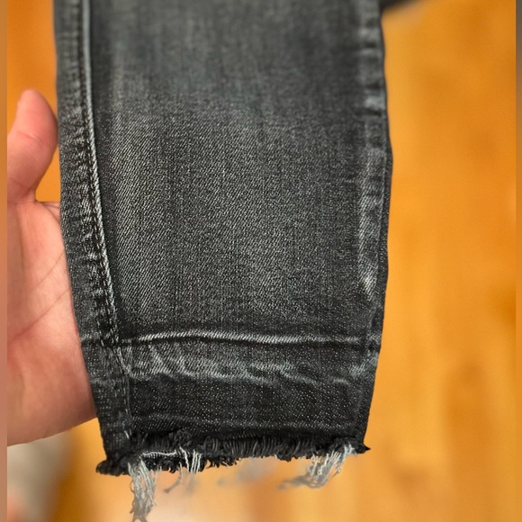 Judy Blue Jeans Womens 15/32 Jaycie Skinny Fit Raw Hem Grayish Black JB88165 - Picture 7 of 8